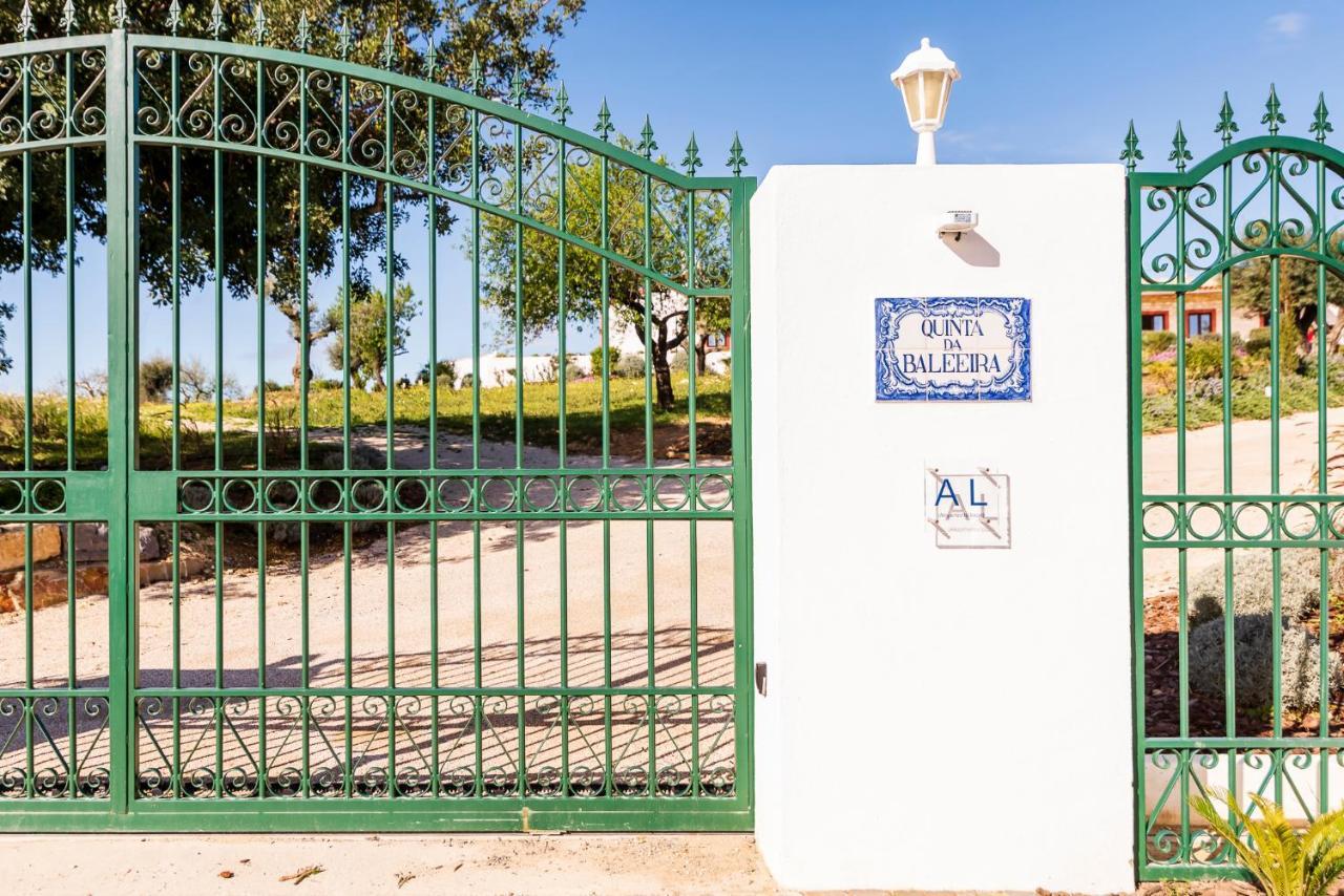 タヴィラ Quinta Da Baleeiraヴィラ エクステリア 写真
