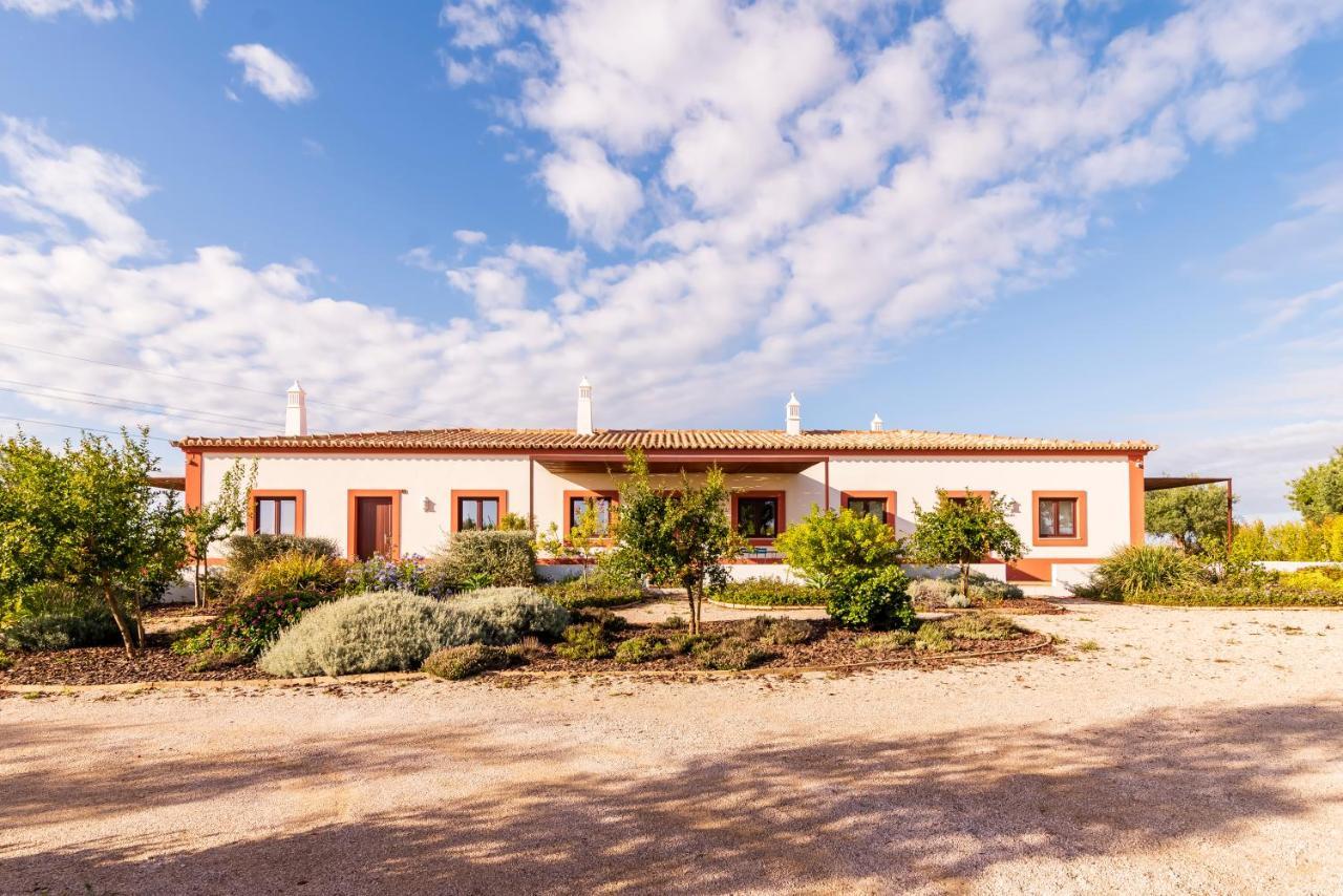 タヴィラ Quinta Da Baleeiraヴィラ エクステリア 写真